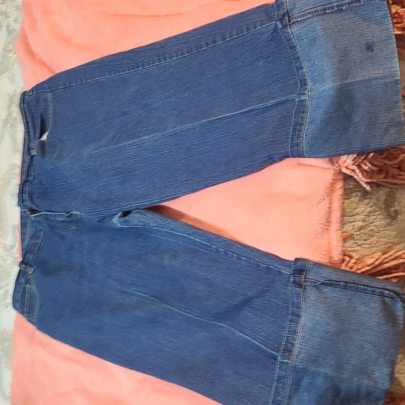 Cuffed Blue Jeans - Picture 2 of 6